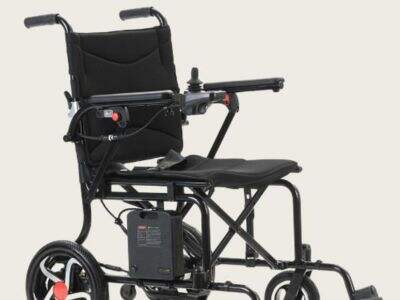 Is the demand for intelligent functions in electric wheelchairs used in travel necessary?