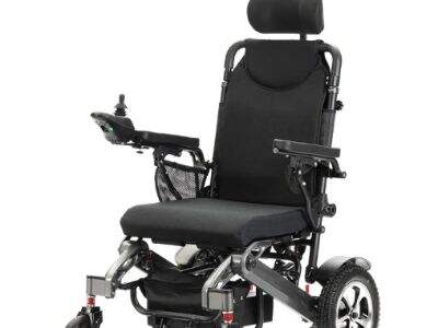 What are the trends in the integration of intelligence and the Internet of Things in the electric wheelchair industry in 2025?