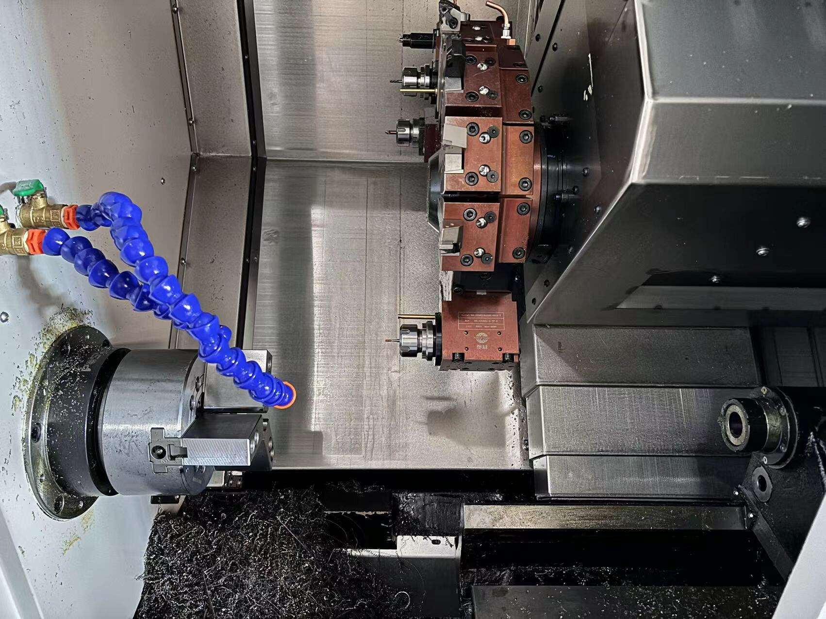 DAS Manufacturer CE Certified CNC Lath Machine With Y Axis and Tailstock factory