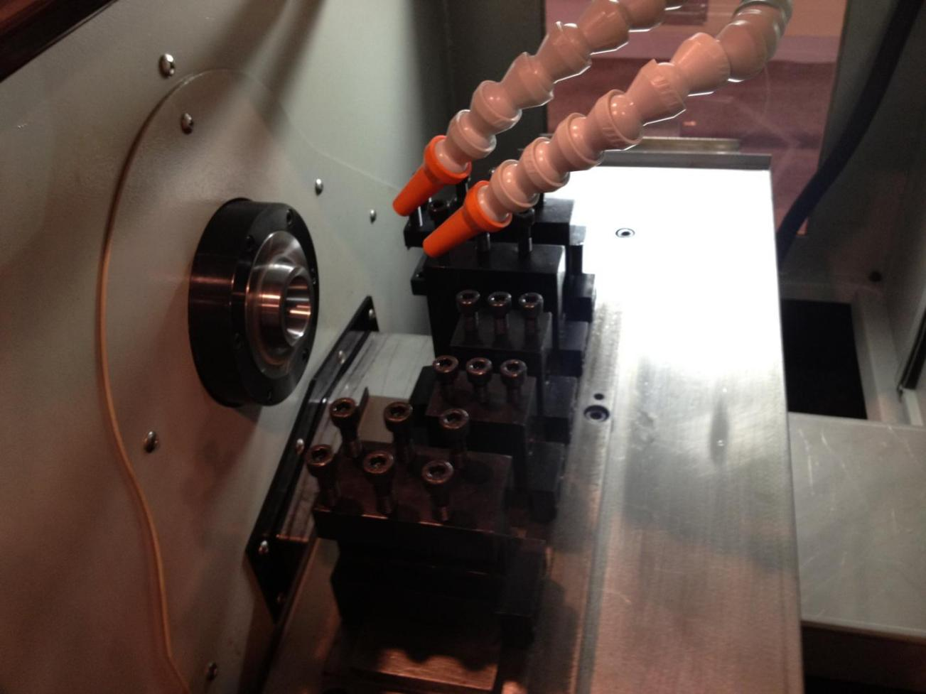 Heavy Duty GSK/LNC/Siemens/Syntec/Fanuc China Horizontal Mini CNC Lathe Machine supplier