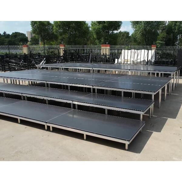 Blow Your Crowd Away with Pro Effects from Professional Light Show Packages