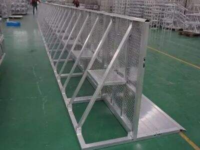 How Crowd Control Barriers Improve Event Safety Management?