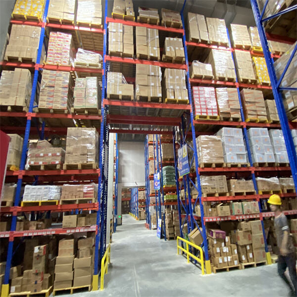 Reduce Costs and Improve Accessibility with Adjustable Pallet Racks