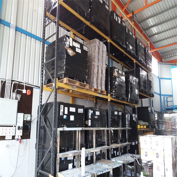 Ua kom koj lub warehouse ua tau zoo nrog cov khoom pallet khib Decking