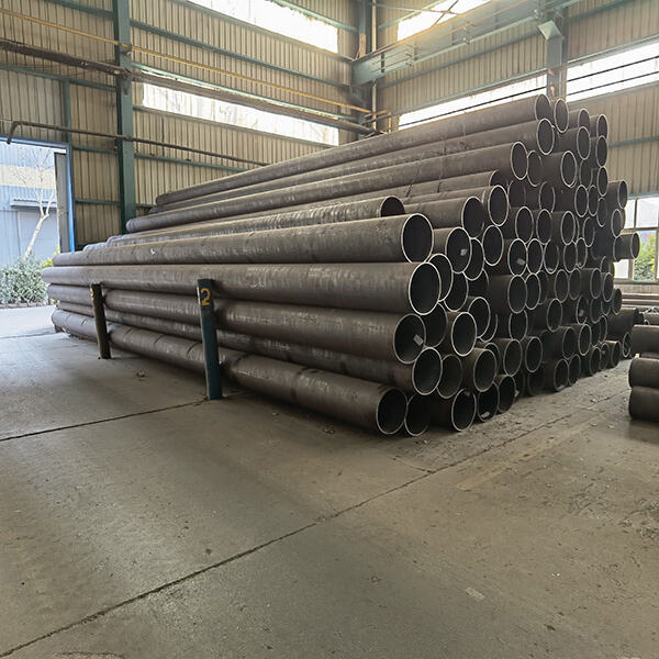 Exploring different applications of carbon welded steel pipe in various industries