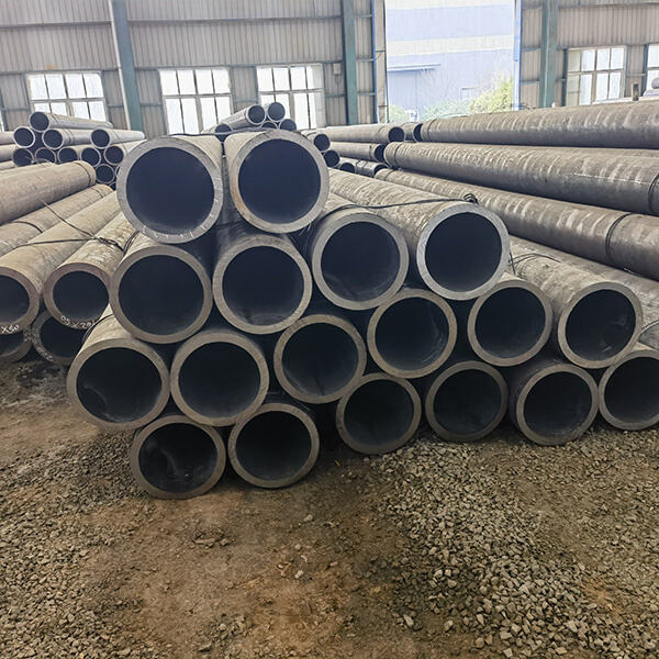 Applications of Seamless Carbon Steel Pipes