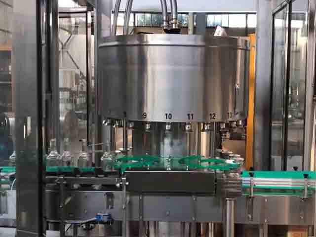 High-Speed Automatic Rotary Filling Machine for Glass Bottled Alcohol