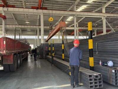 Bakit Pinipili ang Mga Seamless Steel Pipes sa mga Pipeline ng Langis at Gas