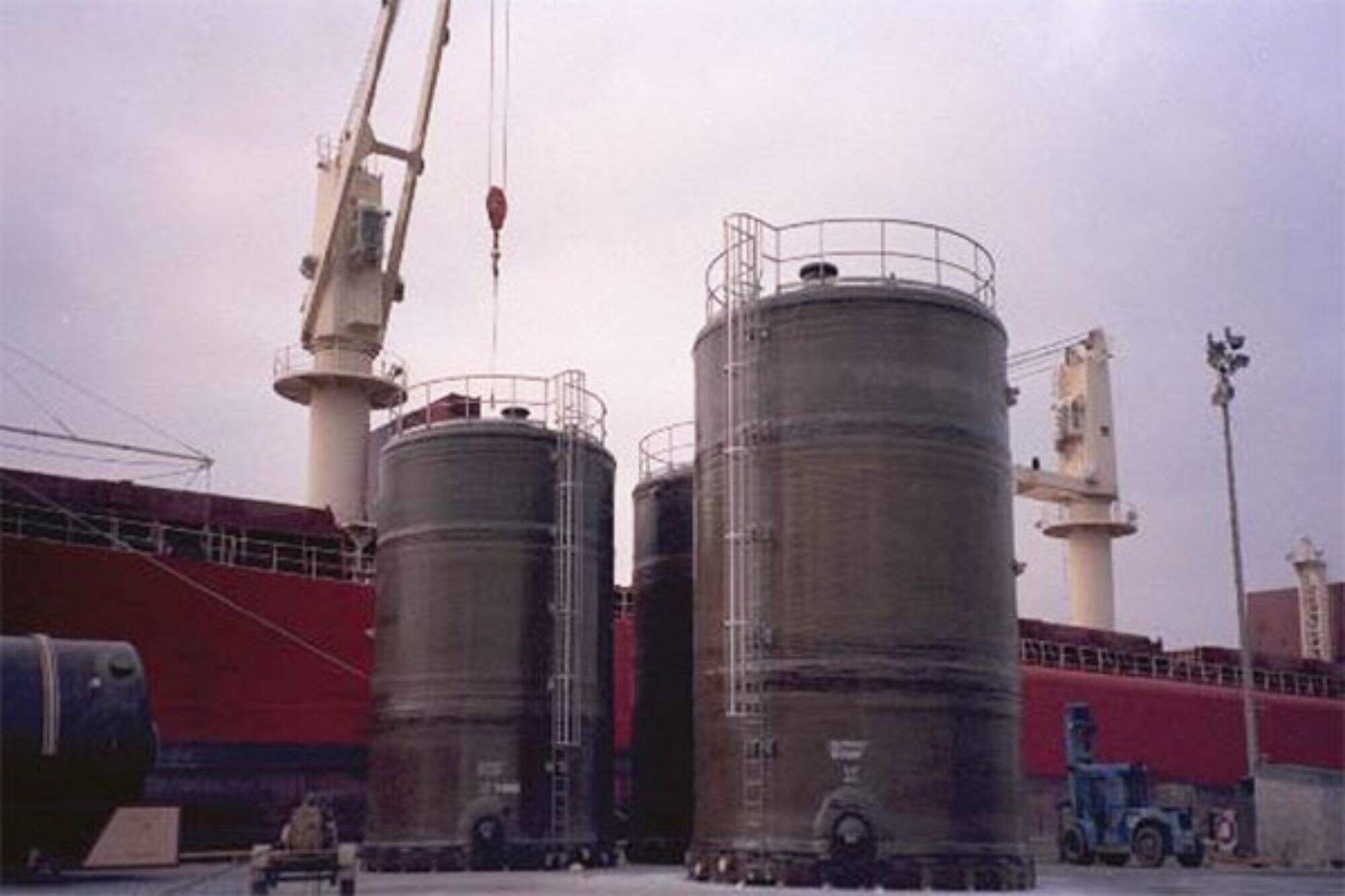 DERAKANE 411 resin creates sodium hypochlorite storage tanks to help safe loading and unloading at Asian ports