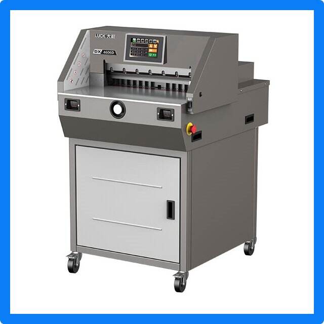 Versatile and easy-to-use design for all your paper cutting needs