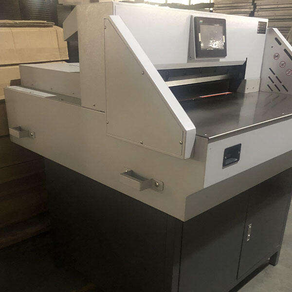 How to use a paper trimmer