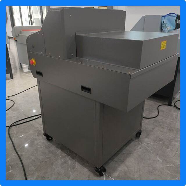 Save time and effort with a paper photo cutter