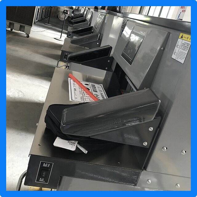 Versatile tool for all your paper cutting needs