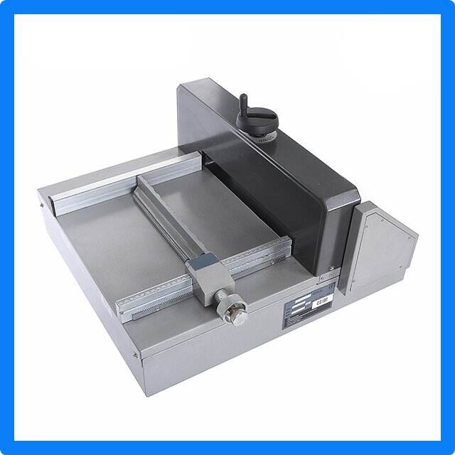 Safety Precautions While Using Paper Trimmer Cutters