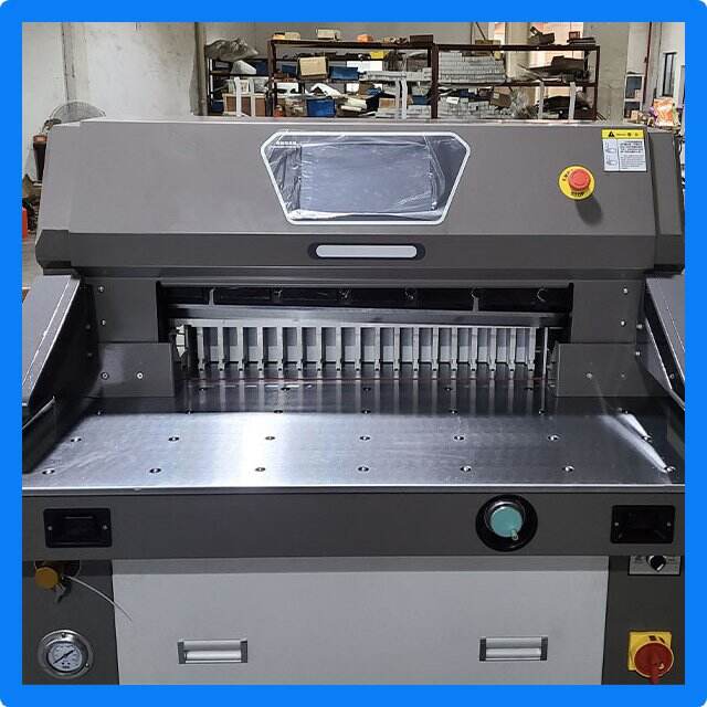 The Versatility of Guillotine Cutting Machines in Various Industries