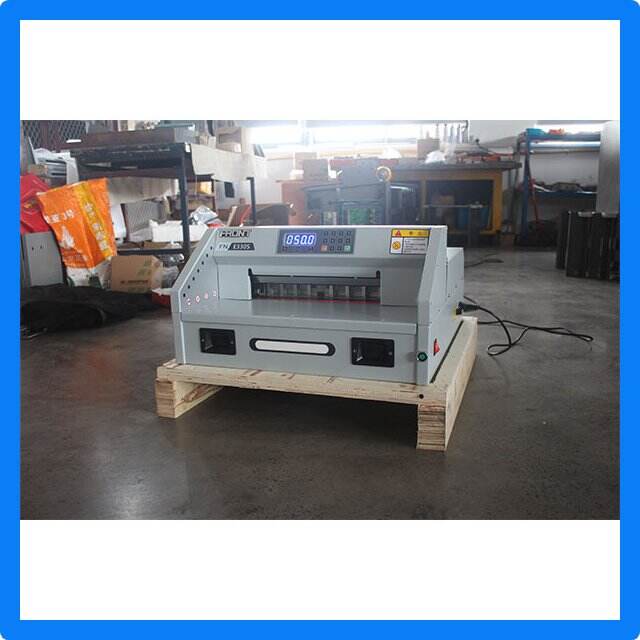 Maximizing productivity with a guillotine office setup