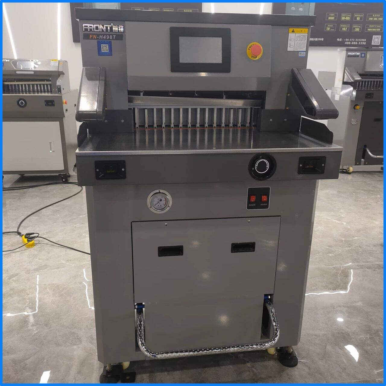 Simplify your paper cutting tasks with built-in ruler