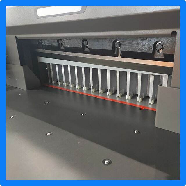 Perfect for professional printing projects, the 13x19 paper cutting machine delivers clean edges