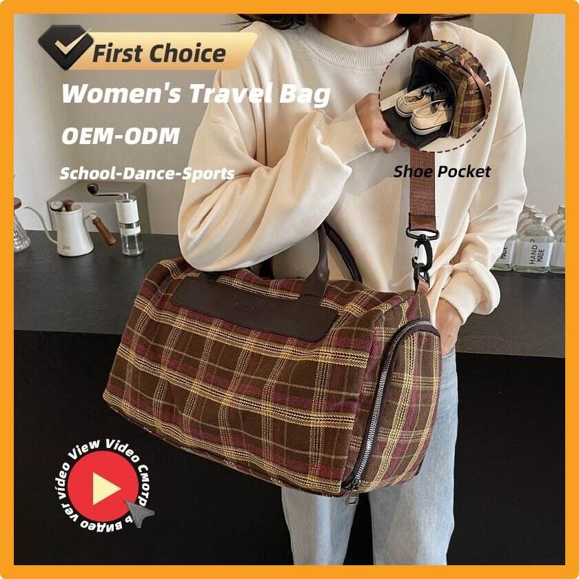 Trending designs and features in gym duffel bags