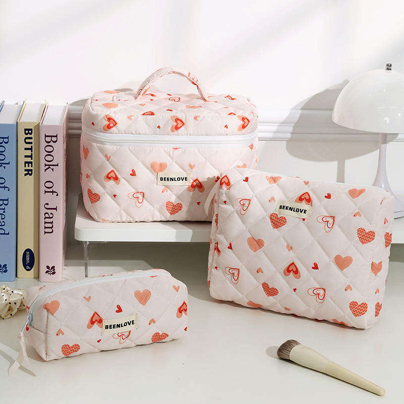 Explore our wide selection of quilted makeup bags