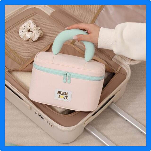 How to pack and organize your cosmetics in a large makeup bag