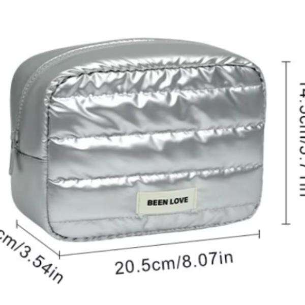 Best makeup organizer bags for travel