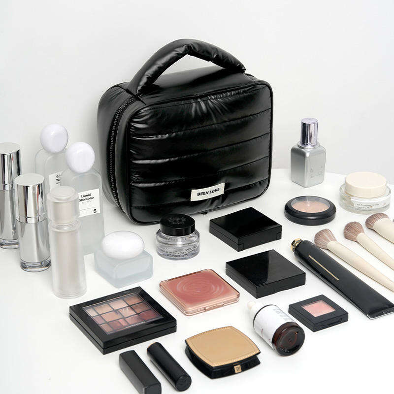 Ideal for makeup artists, beauty enthusiasts, and travelers on the go