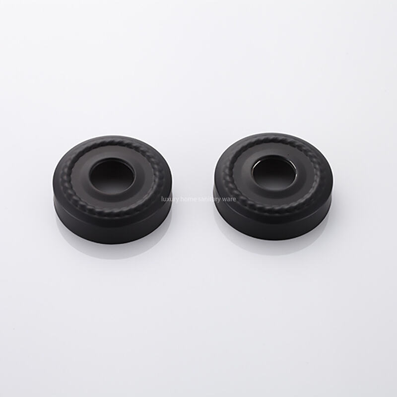 Modern Round Stick Constant Temperature Small Round Stick Hand Spray Bathtub Shower Faucet Black Bathroom Shower Set factory