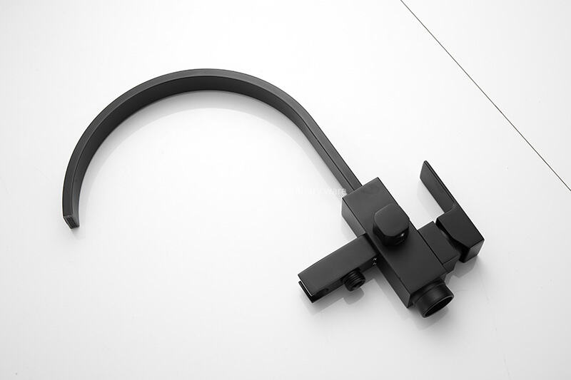 High-quality Independent 360 Rotating Bathtub Floor Faucet-black square Flat Elbow Landing supplier