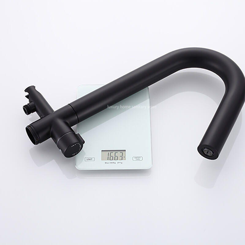 Factory Direct Sale Luxury Black Freestanding Bathtub Shower Mixer Floor Stand Bathtub Faucet Set Bathroom Faucet supplier