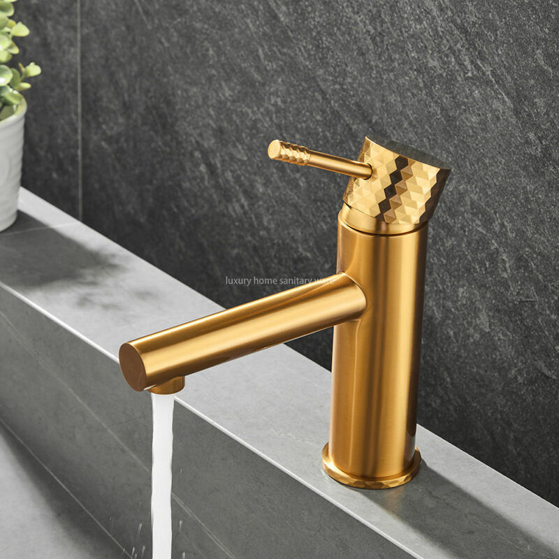 Hot Luxury Home New Bathroom Bidet Faucet Basin Short Straight Mouth-carved Handle-brushed Gold details