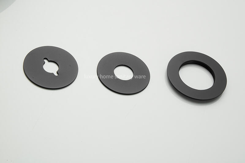 Factory Direct Black Shower Suit Wall-mounted High-pressure Shower Faucet Suit Household Concealed Bathroom Shower Faucet supplier