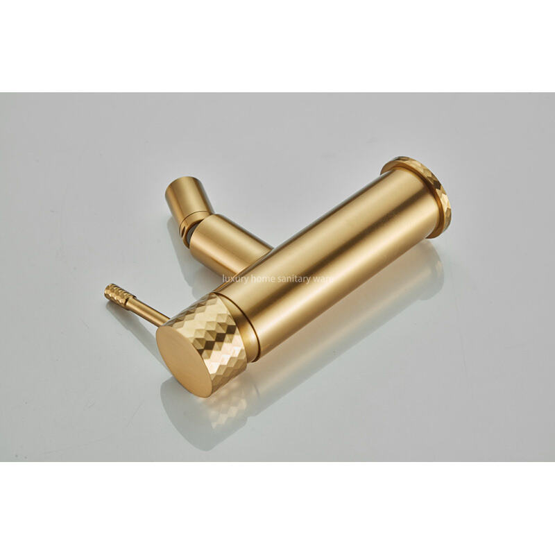 Luxury Home New Basin Washbasin Long Mouth-carved Handle-brushed Gold Bathroom Bidet Faucet Table supplier