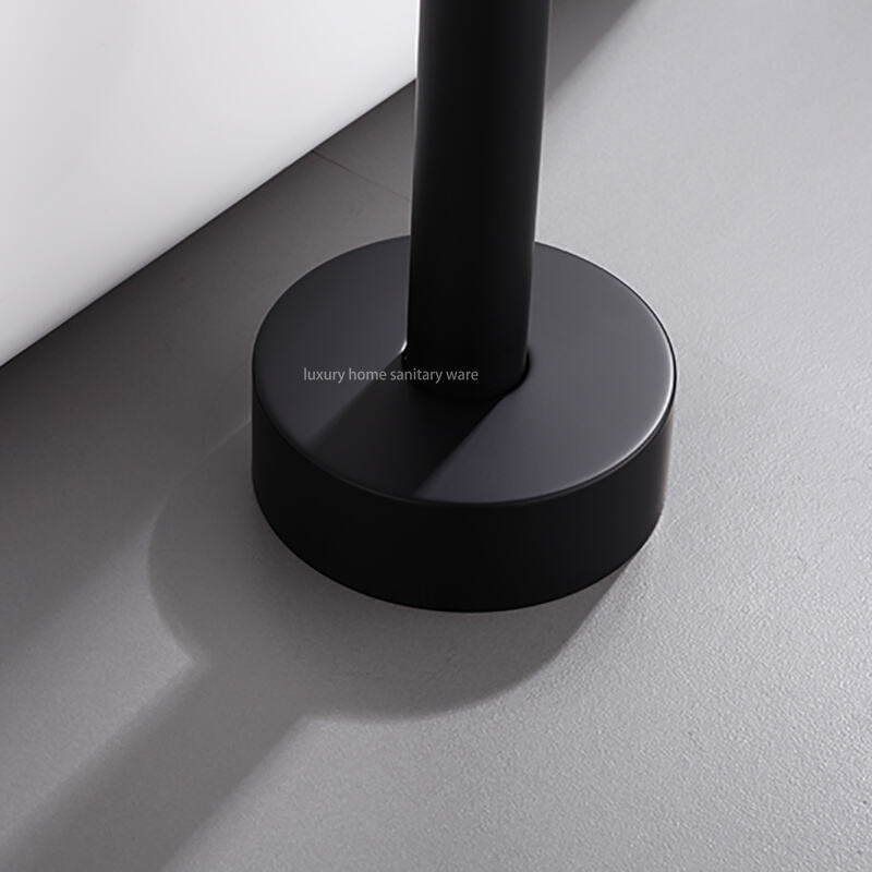 New Simple Design Independent Bathtub with Hand-held Shower Nozzle Matte Black Bathtub Mixer Faucet. factory