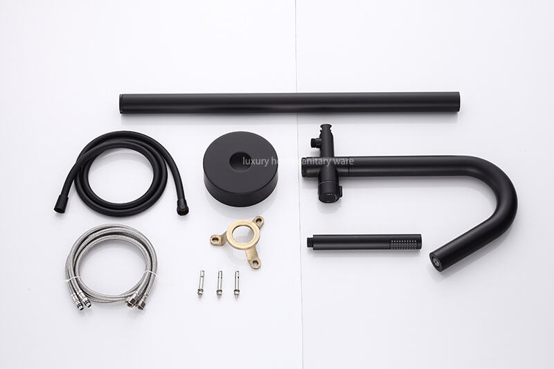 Factory Direct Sale Luxury Black Freestanding Bathtub Shower Mixer Floor Stand Bathtub Faucet Set Bathroom Faucet manufacture