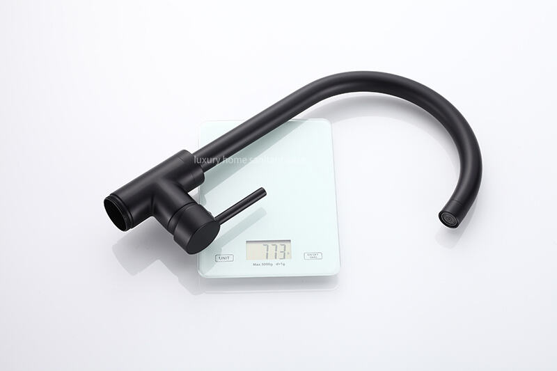 New Simple Design Independent Bathtub with Hand-held Shower Nozzle Matte Black Bathtub Mixer Faucet. details