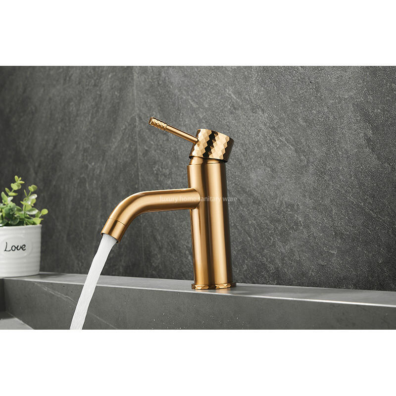 2025 Hot-selling Basin with Low Curved Mouth-carved Handle-brushed Gold Single-handle Washbasin Faucet manufacture