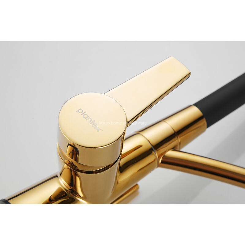 Factory Direct Pointed Four-way Hose Water Purifier-black Kitchen Faucet Universal Rotating Deck Installation manufacture