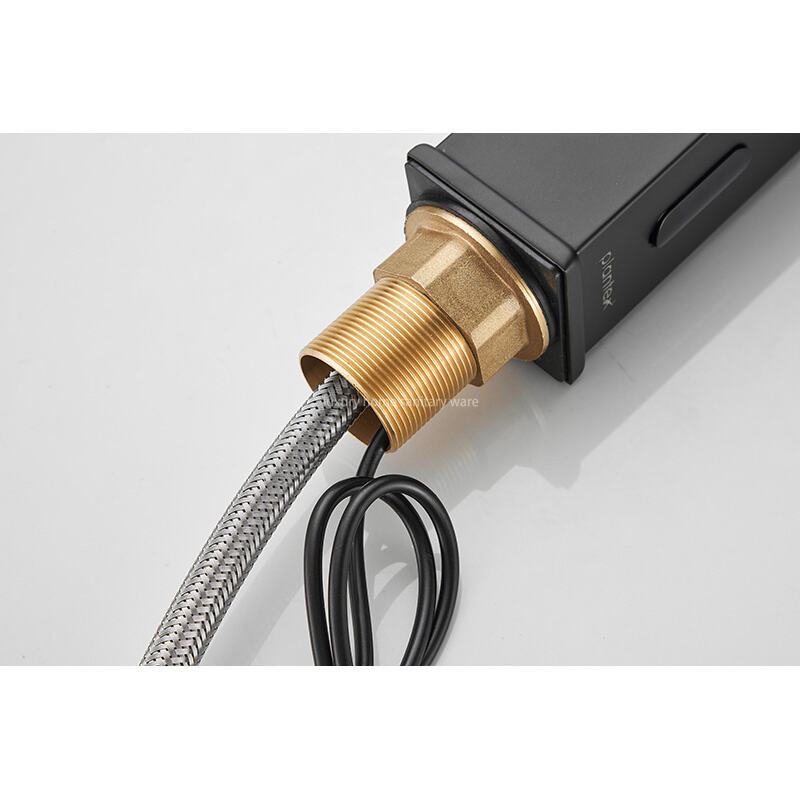 Hot-selling Modern Luxury Single Lever Nozzle Faucet Induction Quartet Short-black Non-touch Induction Faucet details