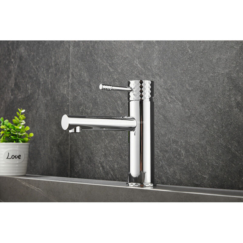 Hot-selling Basin with Short Straight Mouth-carved Handle-electroplating Bathroom Basin Faucet manufacture