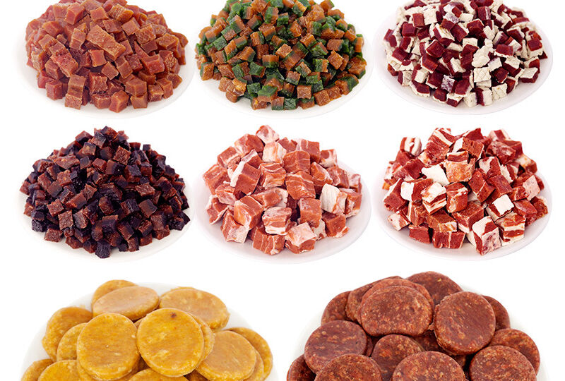 Eco-Friendly Beef Pellet Dog Treats Vitamins and Minerals Supplement for Small Breeds details