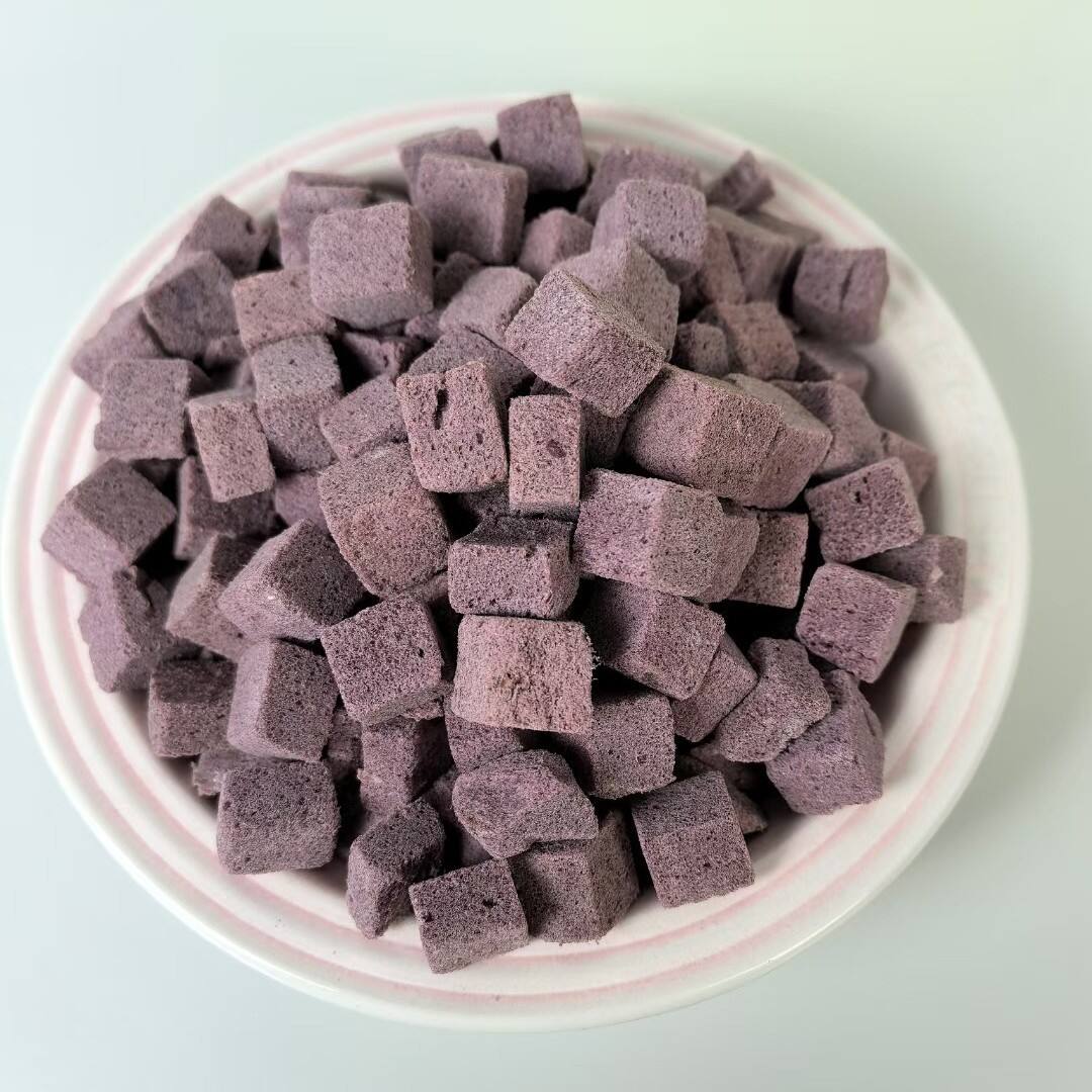 Wholesale Rainbow Freeze-Dried Chicken Cat & Dog Pet Snacks 500g Bag From Qingdao Increase Nutrition manufacture