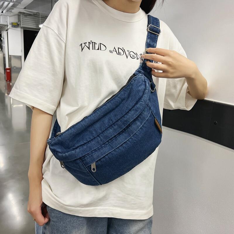 Wholesale Denim Sling Bag Fanny Pack Women's Washed Jeans Bum Bag Fashion Design Denim Crossbody Bag Purse details