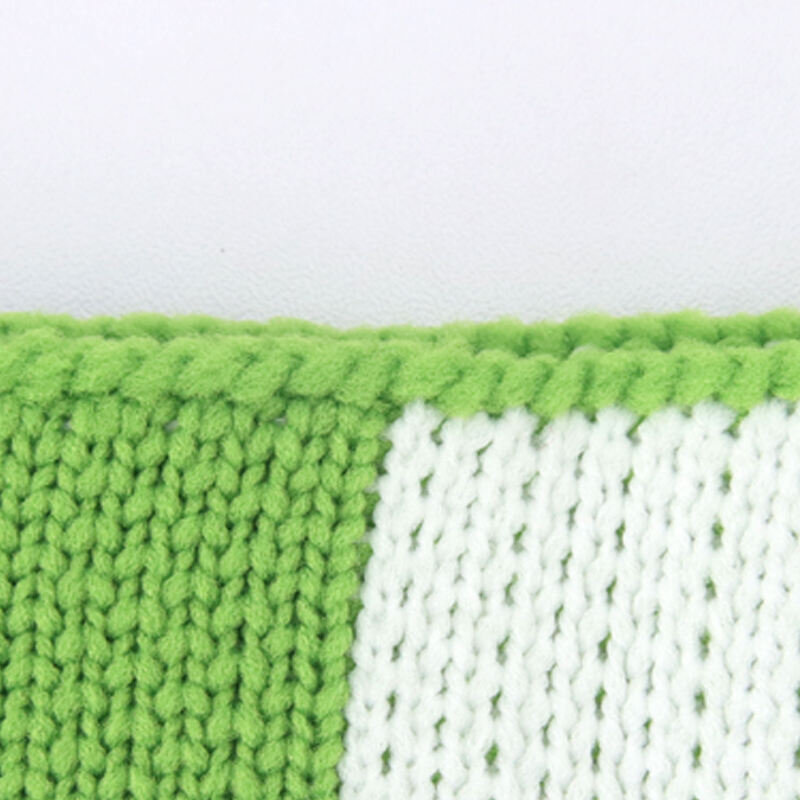 Custom Lattice Green Fashion Women's Crochet Knitted Handmade Woven Bag Women Wristlets Crochet Tote Shoulder Bag supplier