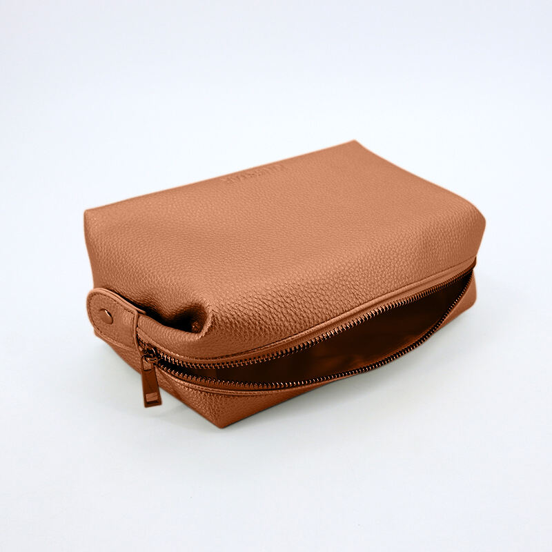 Customized Luxury PU Leather Toiletry Bag High Quality Multifunctional Makeup Bags for Men supplier