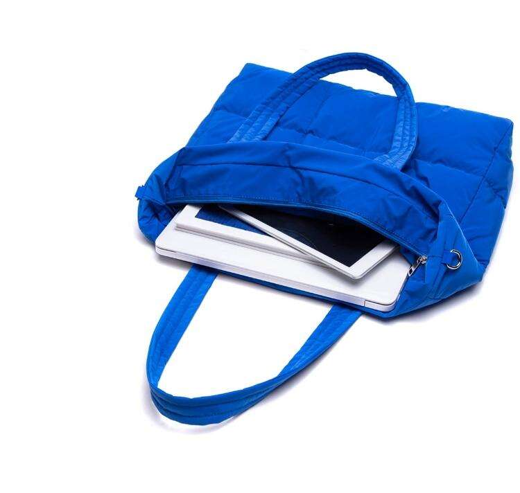 Puffer Shoulder Bag with Soft Hand Feeling Large Capacity Shopping Bag Multi Color Shoulder Bag for Women details