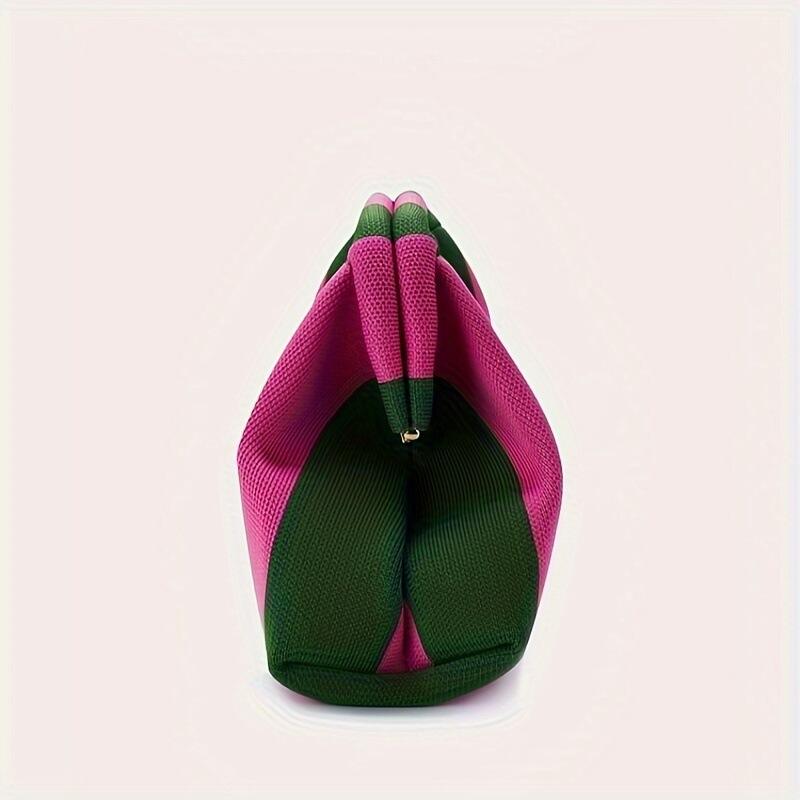 Daily Use Color block Versatile Striped Cloud Clutch Purse Casual Yarn Crochet Bag Knitt Crochet Makeup Cosmetic Bag for Women supplier