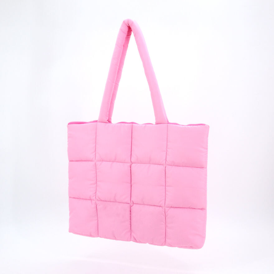 Factory Wholesale Fashion Custom Lightweight Soft Padded Pillow Quilted Puffy Tote Bags Shoulder Bag Nylon Puffer Handbag details