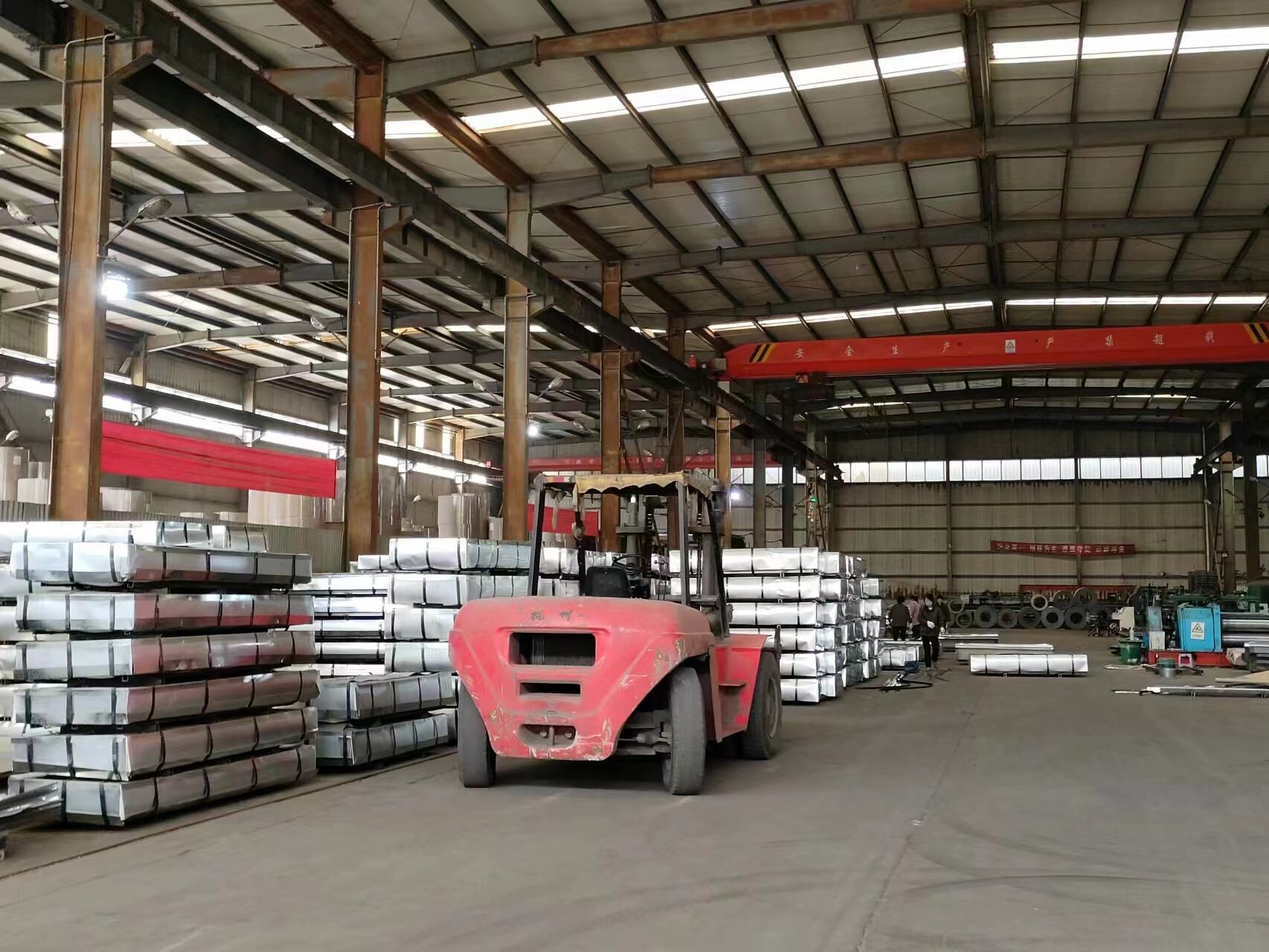 High Weather Resistant Aluminum Zinc Bond  Stone Coated Steel Roofing Tile factory