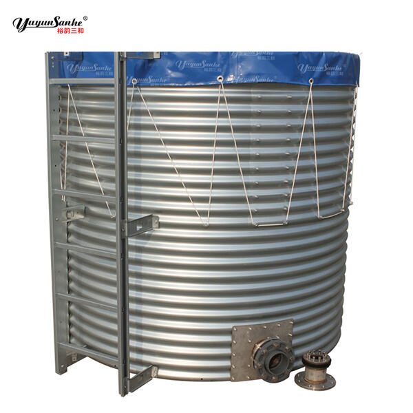 How a greenhouse water tank saves resources.